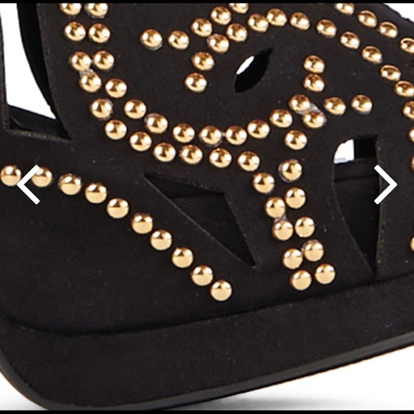 Black Chic Peep Toe Platform - Picture 4 of 8